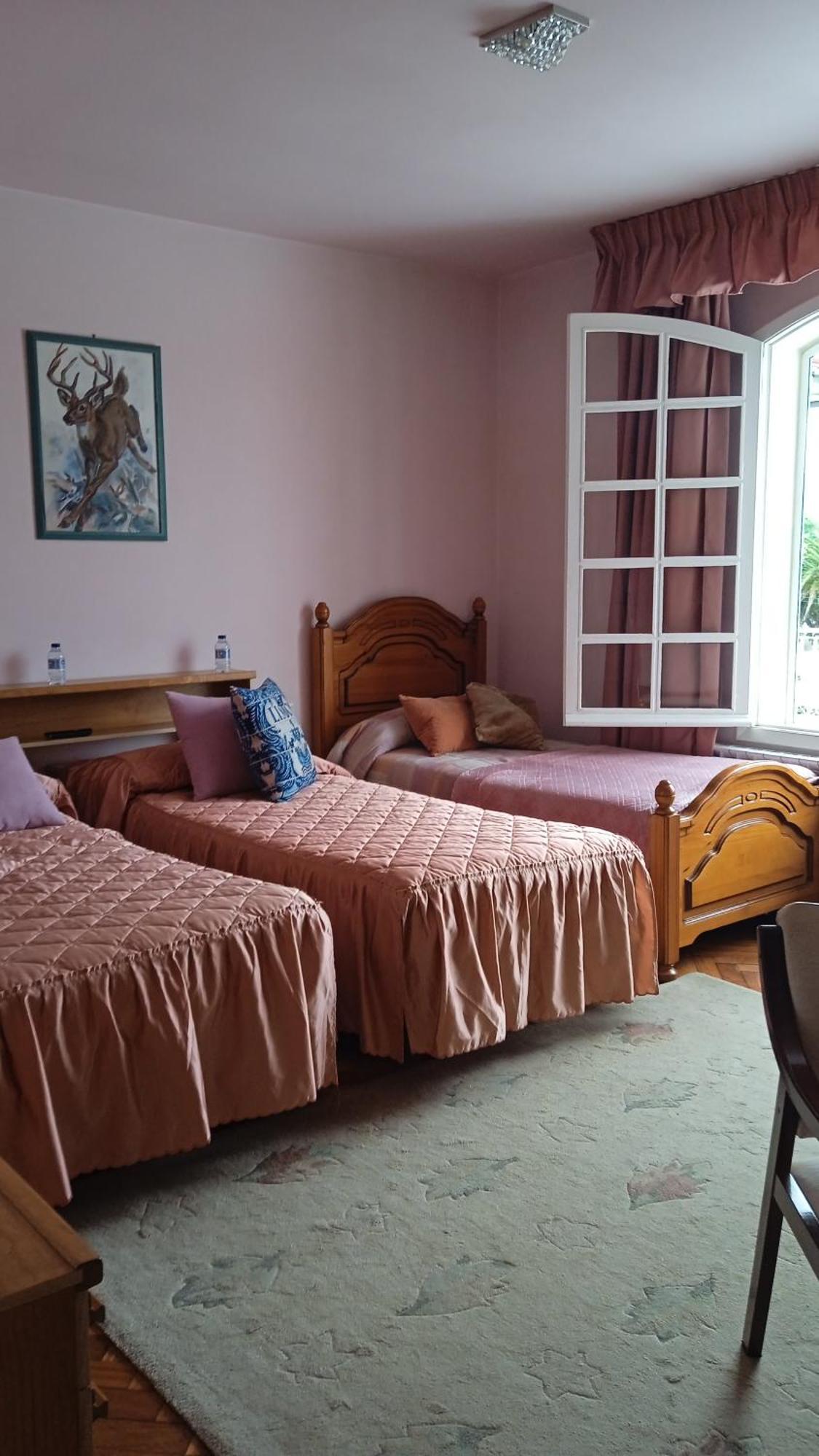 A Casa De Abelleira Ponteareas Bed & Breakfast Ngoại thất bức ảnh